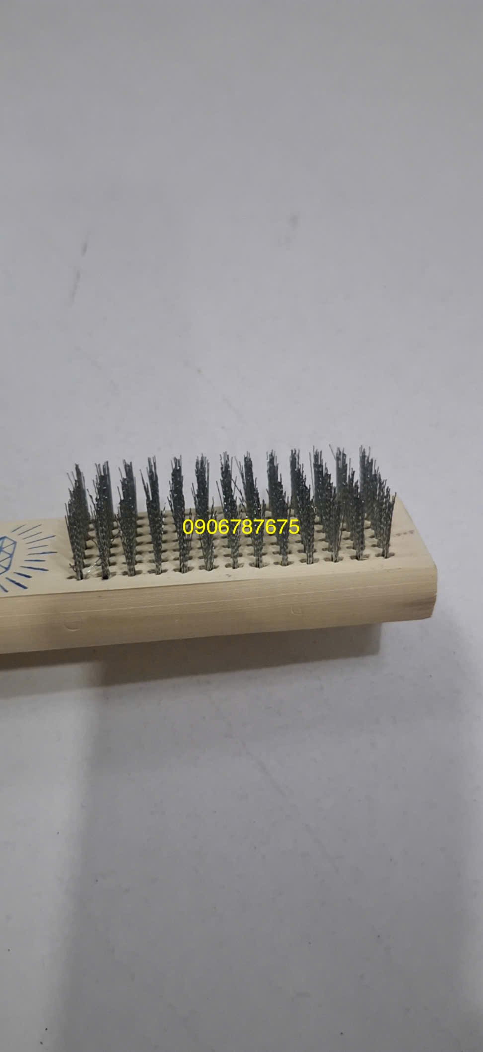 BÀN CHẢI SẮT CÁN GỖ 7 HÀNG