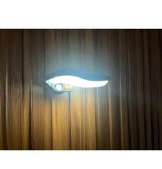 ĐÈN NĂNG LƯỢNG MẶT TRỜI TRƯỚC NHÀ DC 928 TL007437