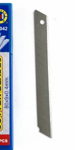 LƯỠI DAO RỌC GIẤY C-MART A0042 80X90X0.4MM (10 LƯỠI/HỘP)