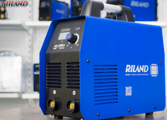 MÁY HÀN RILAND ARC 220GT