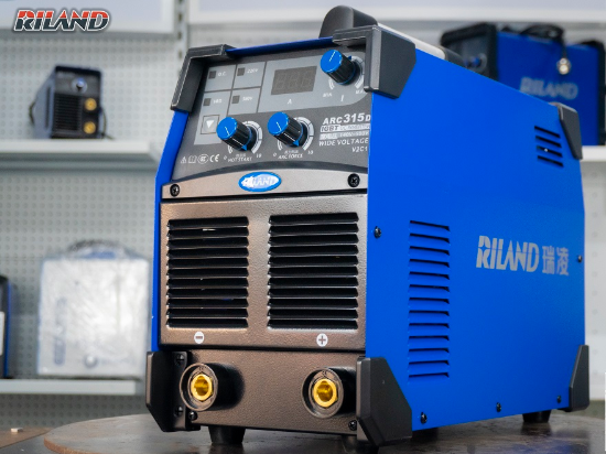 MÁY HÀN RILAND ARC 315D