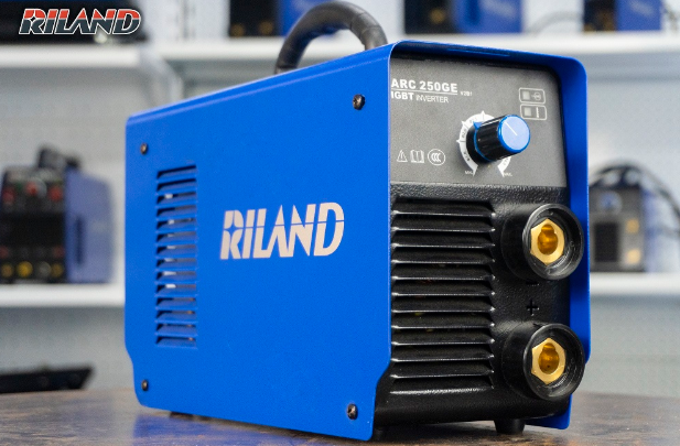 MÁY HÀN RILAND ARC 250GE