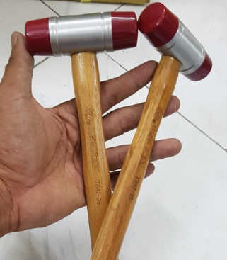 BÚA NHỰA 28MM KINGTONY 7842-28